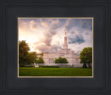 Load image into Gallery viewer, Stormy Columbus
