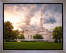 Load image into Gallery viewer, Stormy Columbus
