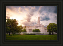 Load image into Gallery viewer, Stormy Columbus
