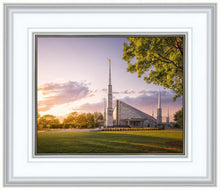 Load image into Gallery viewer, Dallas Eventide
