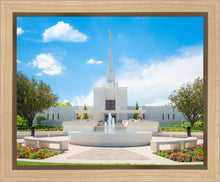 Load image into Gallery viewer, Denver Daytime Fountain
