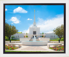 Load image into Gallery viewer, Denver Daytime Fountain
