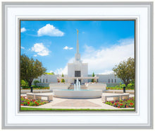 Load image into Gallery viewer, Denver Daytime Fountain
