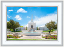 Load image into Gallery viewer, Denver Daytime Fountain
