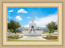 Load image into Gallery viewer, Denver Daytime Fountain
