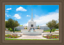 Load image into Gallery viewer, Denver Daytime Fountain
