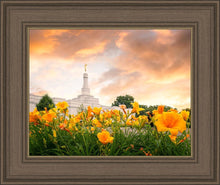 Load image into Gallery viewer, Detroit Flowers
