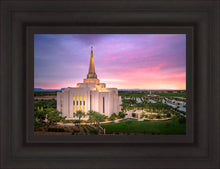 Load image into Gallery viewer, Gilbert Pink Sunrise
