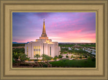 Load image into Gallery viewer, Gilbert Pink Sunrise
