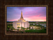 Load image into Gallery viewer, Gilbert Pink Sunrise
