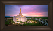 Load image into Gallery viewer, Gilbert Pink Sunrise
