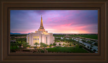 Load image into Gallery viewer, Gilbert Pink Sunrise
