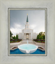 Load image into Gallery viewer, Houston Stormy Fountain
