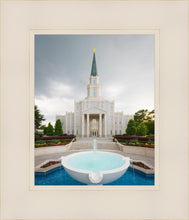 Load image into Gallery viewer, Houston Stormy Fountain
