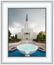 Load image into Gallery viewer, Houston Stormy Fountain
