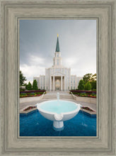 Load image into Gallery viewer, Houston Stormy Fountain
