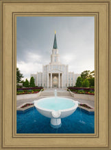 Load image into Gallery viewer, Houston Stormy Fountain
