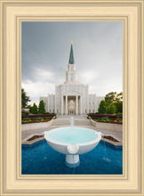 Load image into Gallery viewer, Houston Stormy Fountain
