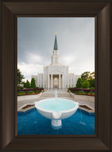 Load image into Gallery viewer, Houston Stormy Fountain
