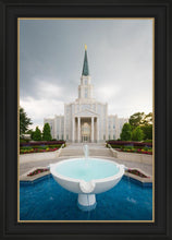 Load image into Gallery viewer, Houston Stormy Fountain
