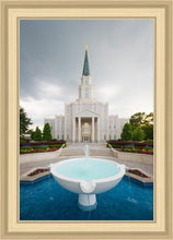Load image into Gallery viewer, Houston Stormy Fountain
