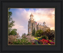 Load image into Gallery viewer, Logan Sunset
