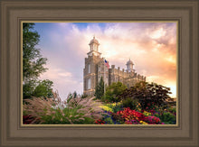 Load image into Gallery viewer, Logan Sunset
