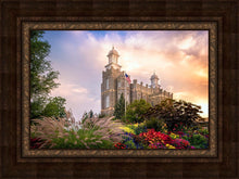 Load image into Gallery viewer, Logan Sunset
