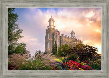 Load image into Gallery viewer, Logan Sunset
