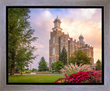 Load image into Gallery viewer, Logan Sunset Pano
