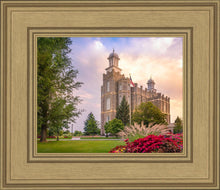Load image into Gallery viewer, Logan Sunset Pano

