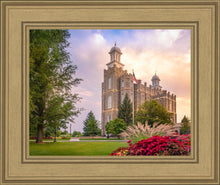 Load image into Gallery viewer, Logan Sunset Pano

