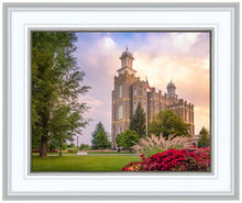 Load image into Gallery viewer, Logan Sunset Pano
