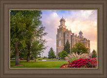 Load image into Gallery viewer, Logan Sunset Pano
