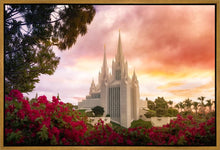 Load image into Gallery viewer, San Diego Flowers
