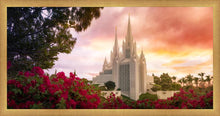Load image into Gallery viewer, San Diego Flowers
