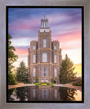 Load image into Gallery viewer, Logan Front
