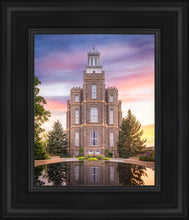 Load image into Gallery viewer, Logan Front
