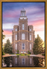 Load image into Gallery viewer, Logan Front
