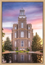 Load image into Gallery viewer, Logan Front
