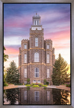 Load image into Gallery viewer, Logan Front
