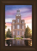 Load image into Gallery viewer, Logan Front
