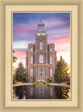 Load image into Gallery viewer, Logan Front
