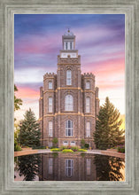 Load image into Gallery viewer, Logan Front
