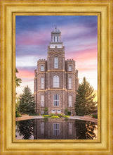 Load image into Gallery viewer, Logan Front
