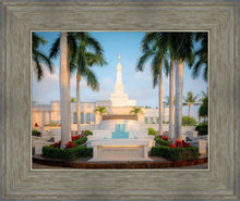 Load image into Gallery viewer, Kona Pastel
