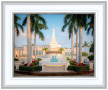 Load image into Gallery viewer, Kona Pastel
