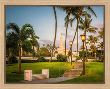 Load image into Gallery viewer, Kona Temple Grounds
