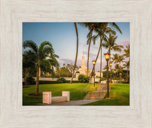 Load image into Gallery viewer, Kona Temple Grounds
