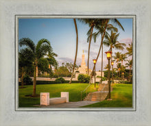 Load image into Gallery viewer, Kona Temple Grounds
